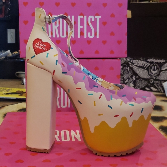 ⭐🍨🍭Care bears platform frosting🍭🍨 - Picture 6 of 9